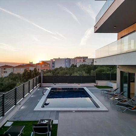 Villa Adria Makarska Exterior photo