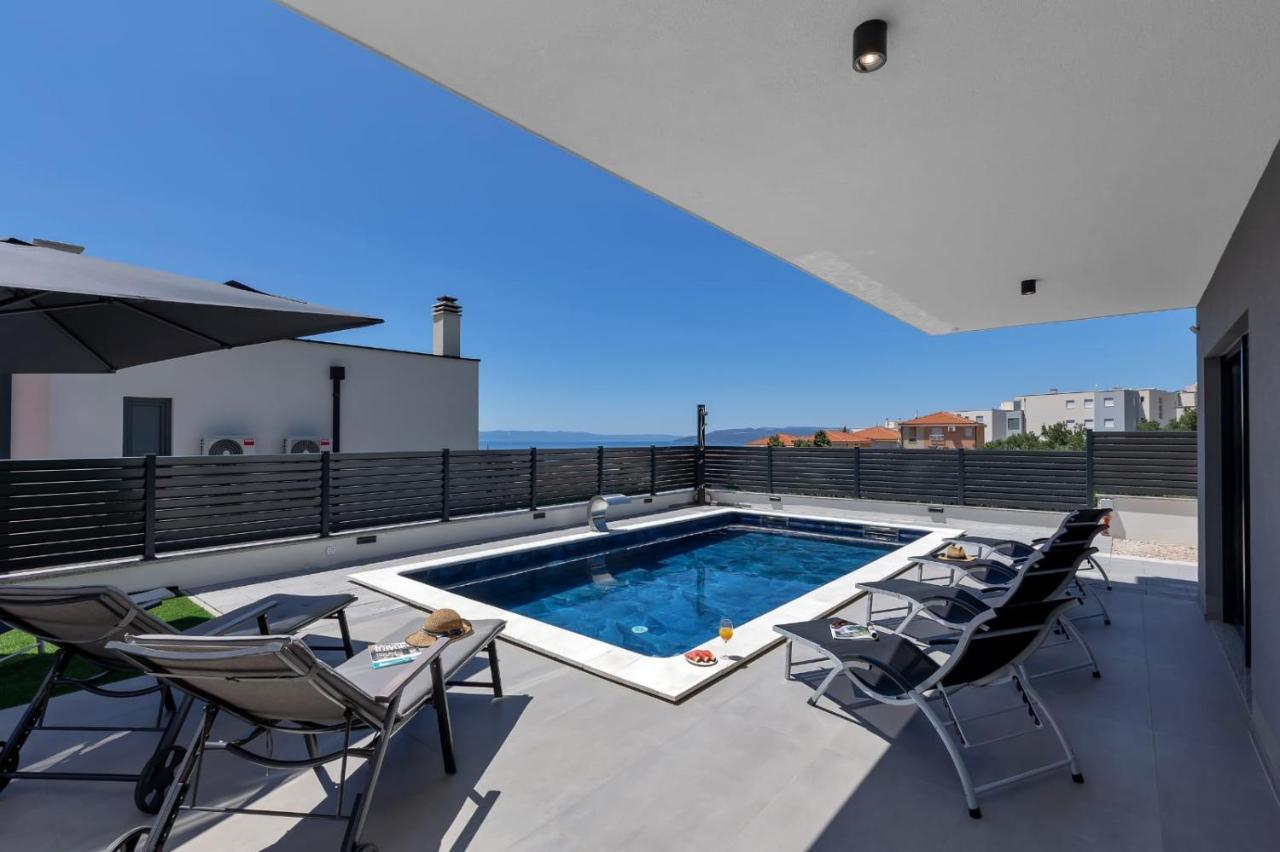 Villa Adria Makarska Exterior photo